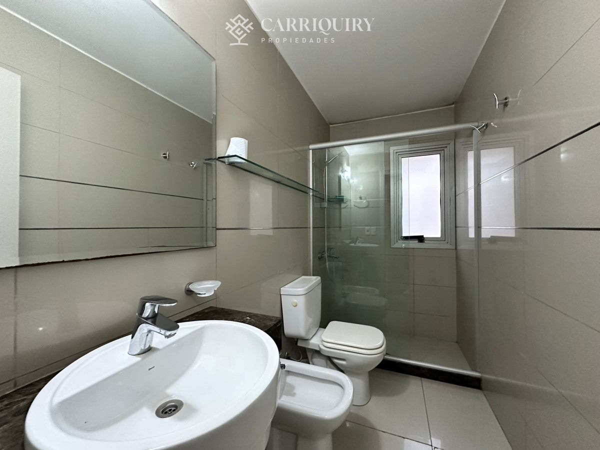 Apartamento ID.10071 - Apartamento en venta, 1 dormitorio en Península, Punta del Este