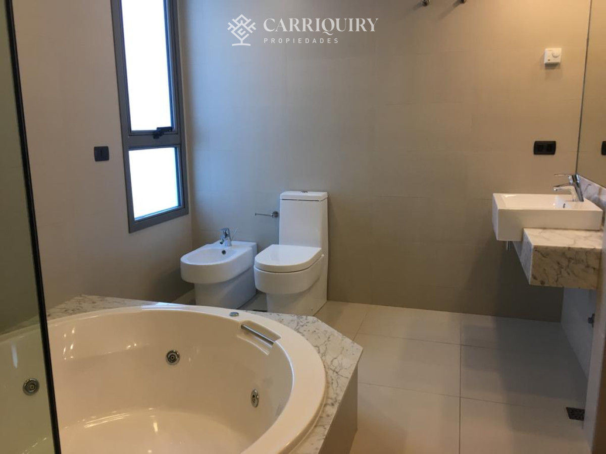 Apartamento ID.9444 - Espectacular departamento con Piscina Propia en venta, complejo frente al mar