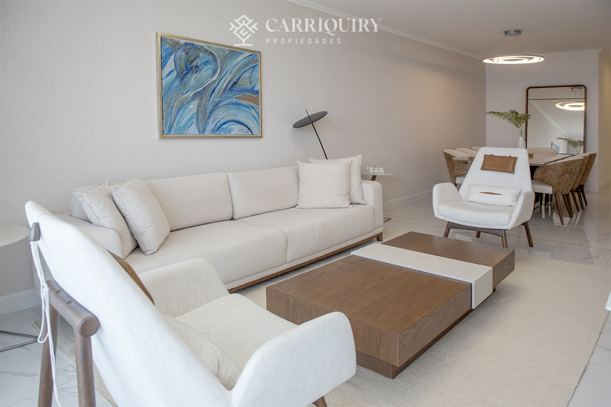 Apartamento ID.9333/ALQUILER-TEMPORARIO-APARTAMENTO-4-DORMITORIOS-MANATIALES- - Apartamento en Mansa - Punta del Este en venta de 3 dormitorios.