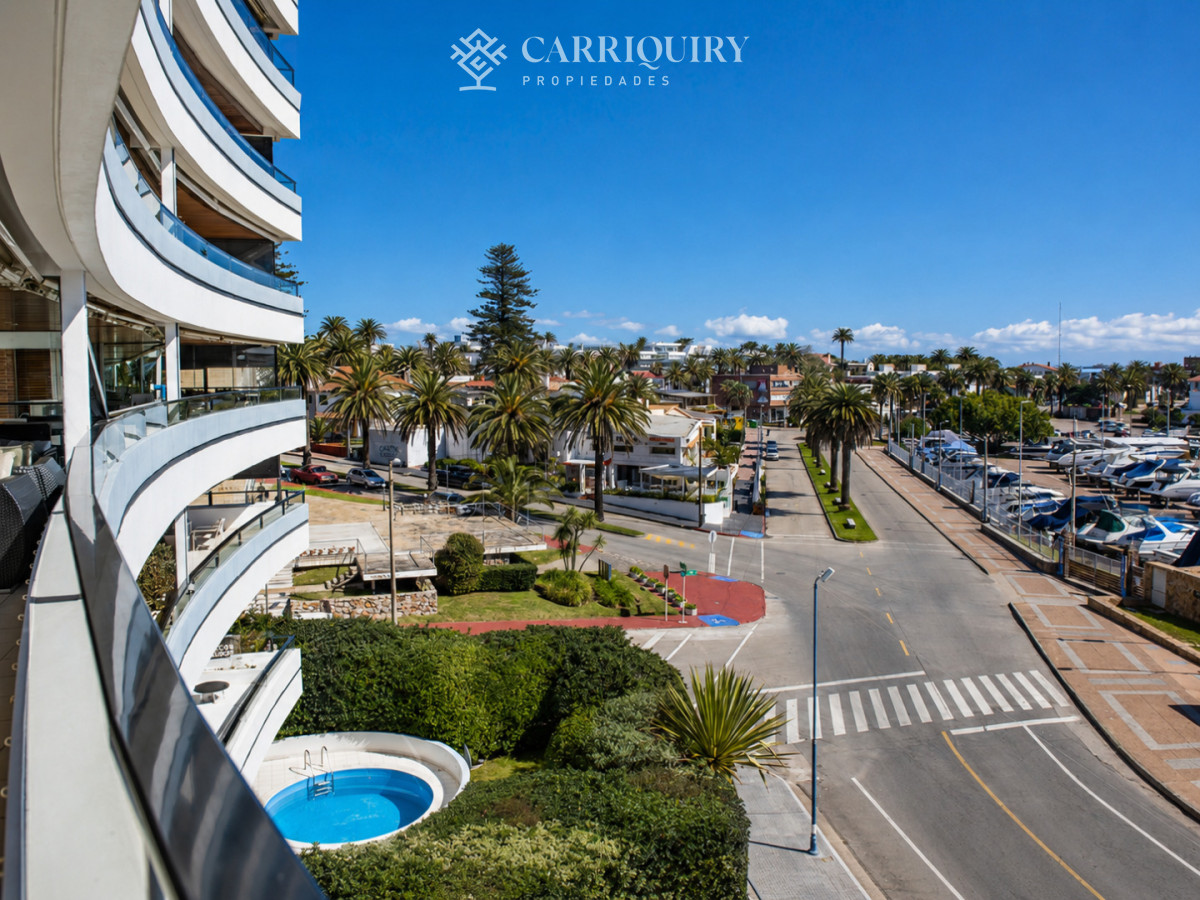 Apartamento ID.10062/ALQUILER-TEMPORARIO-Y-VENTA-APARTAMENTO-3-DORMITORIOS - Espectcular departamento en venta frente al puerto 3 dormitorios