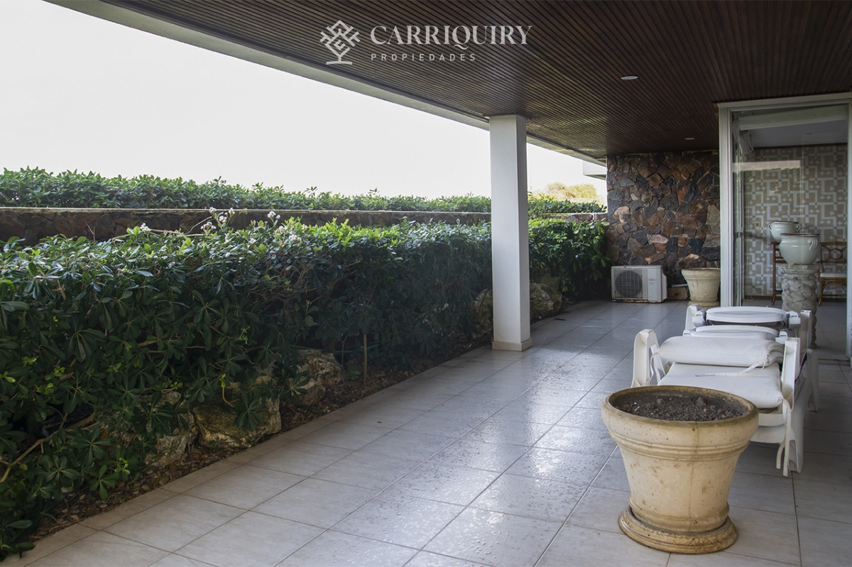 Apartamento ID.9583/Le-Parc - Apartamento de 4 dormitorios en Punta del Este frente al mar en Playa Brava