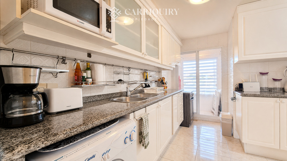 Apartamento ID.9842 - Departamento de 3 dormitorios en venta en Coral Tower en venta