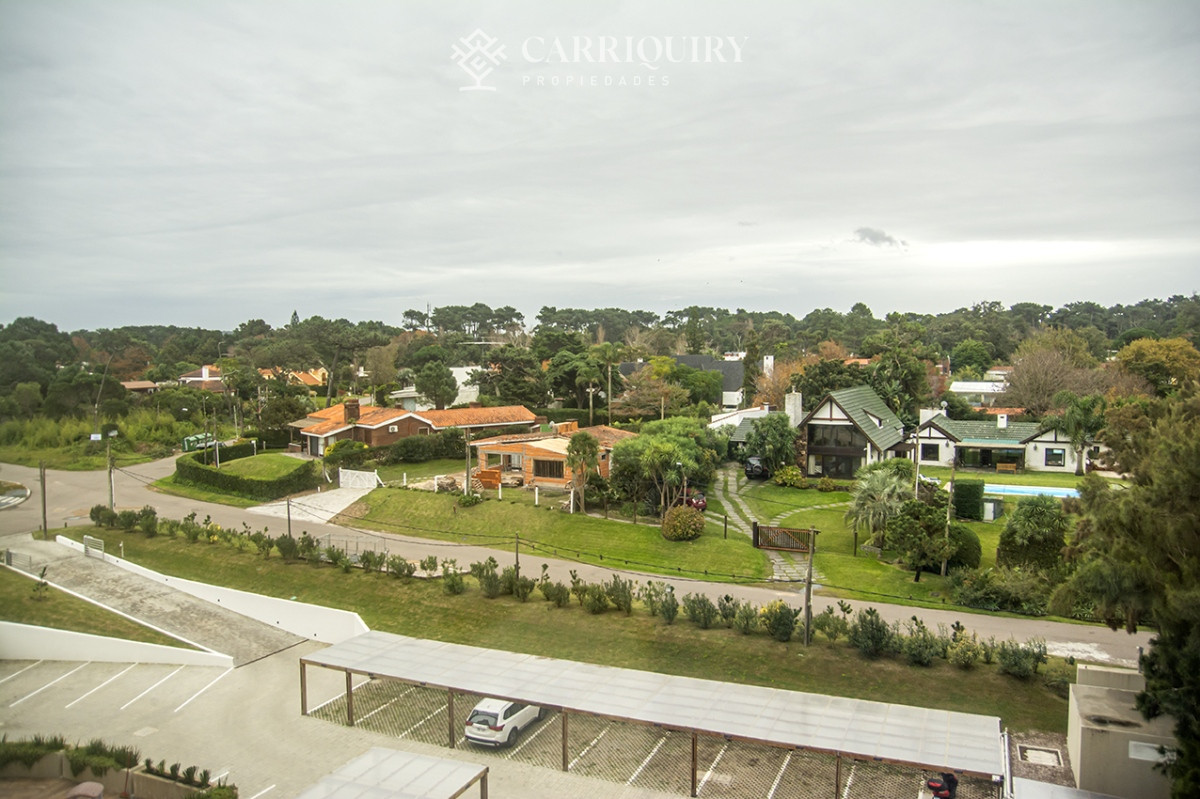 Apartamento ID.7948 - Apartamento de 2 dormitorios en Playa Mansa , Punta del este 