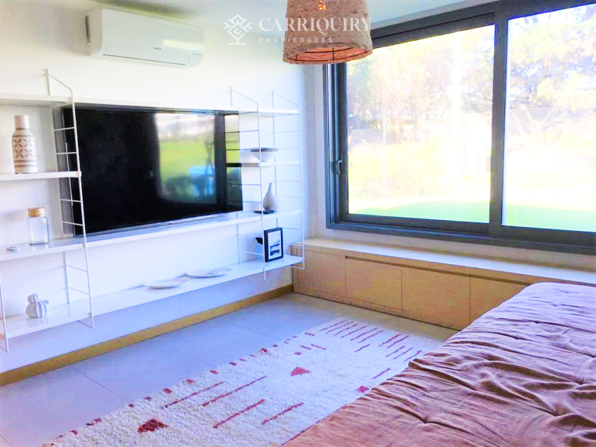 Apartamento ID.9444 - Espectacular departamento con Piscina Propia en venta, complejo frente al mar