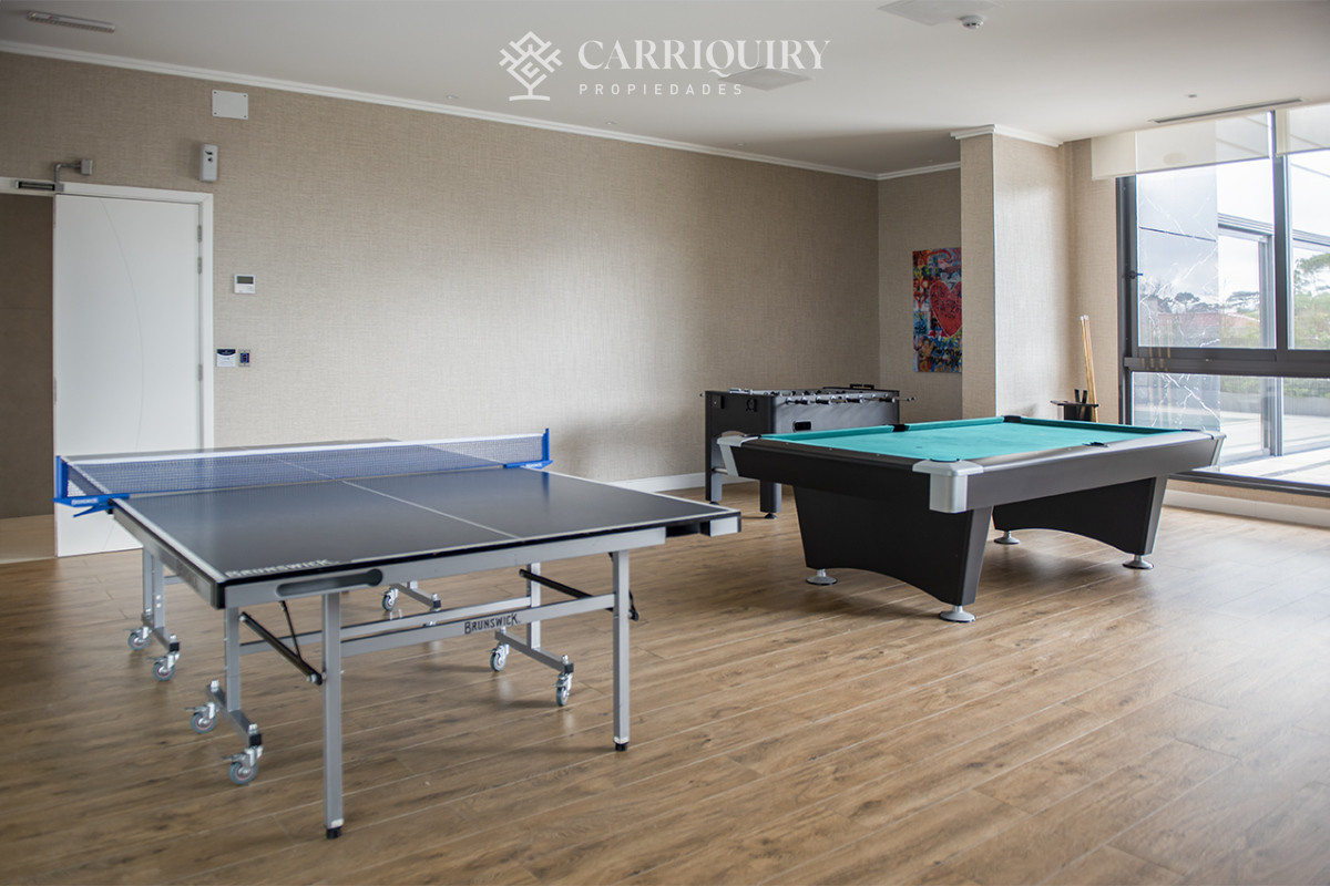 Apartamento ID.9333/ALQUILER-TEMPORARIO-APARTAMENTO-4-DORMITORIOS-MANATIALES- - Apartamento en Mansa - Punta del Este en venta de 3 dormitorios.