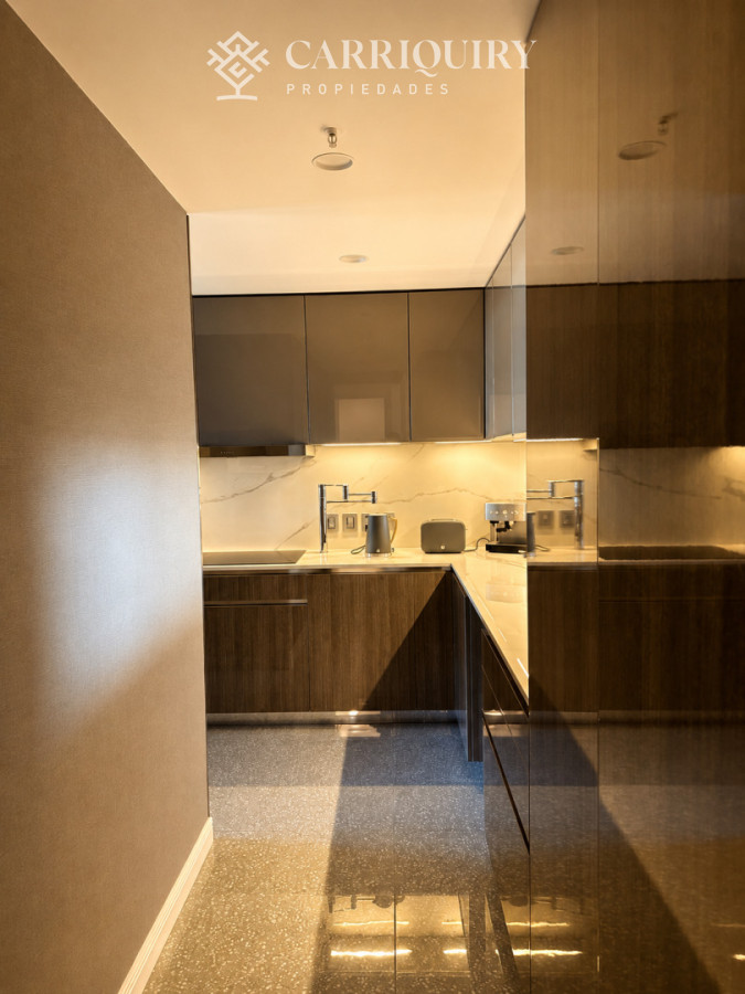 Apartamento ID.7471/Con-piscina-propia,-espectacular-vista-y-ubicaciónALQUILER-Y-VENTA-PUERTO - Espectacular apartamento en alquiler en la torre mas lujosa de Punta del este