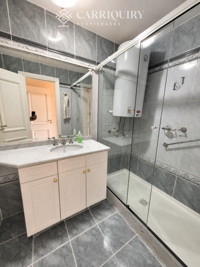 Apartamento ID.9842 - Departamento de 3 dormitorios en venta en Coral Tower en venta