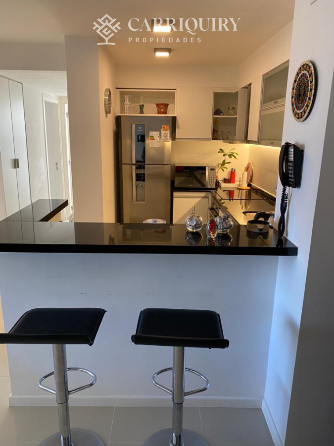 Apartamento ID.10243 - Departamento de 2 dormitorios y medio en venta en Punta del Este