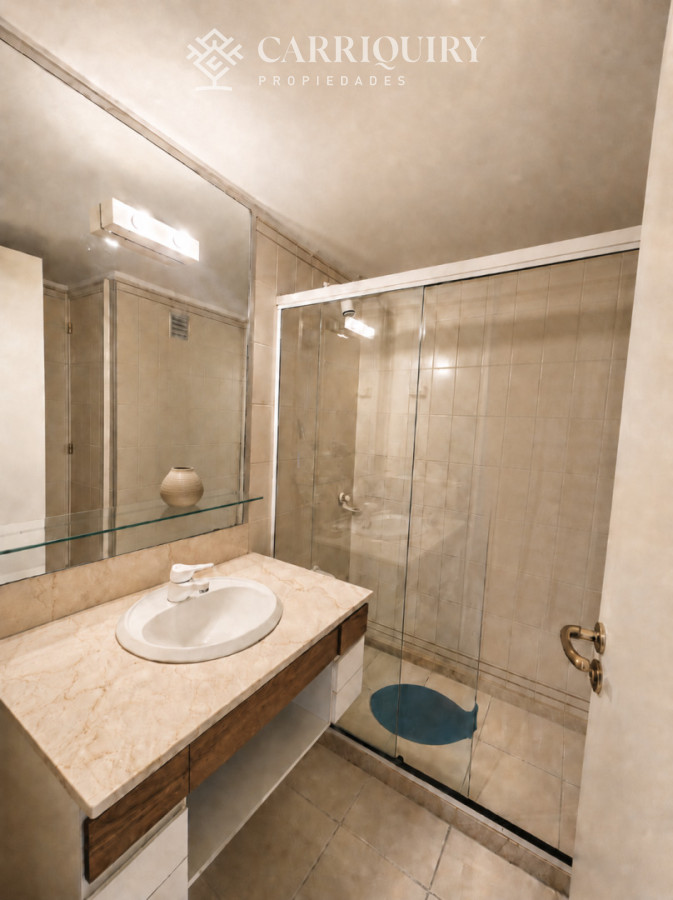 Apartamento ID.10062/ALQUILER-TEMPORARIO-Y-VENTA-APARTAMENTO-3-DORMITORIOS - Espectcular departamento en venta frente al puerto 3 dormitorios