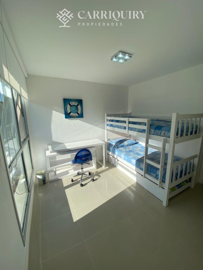 Apartamento ID.10243 - Departamento de 2 dormitorios y medio en venta en Punta del Este