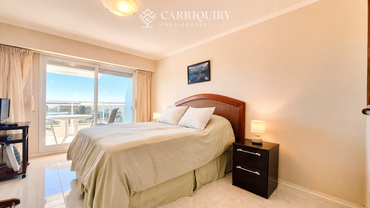 Apartamento ID.9842 - Departamento de 3 dormitorios en venta en Coral Tower en venta