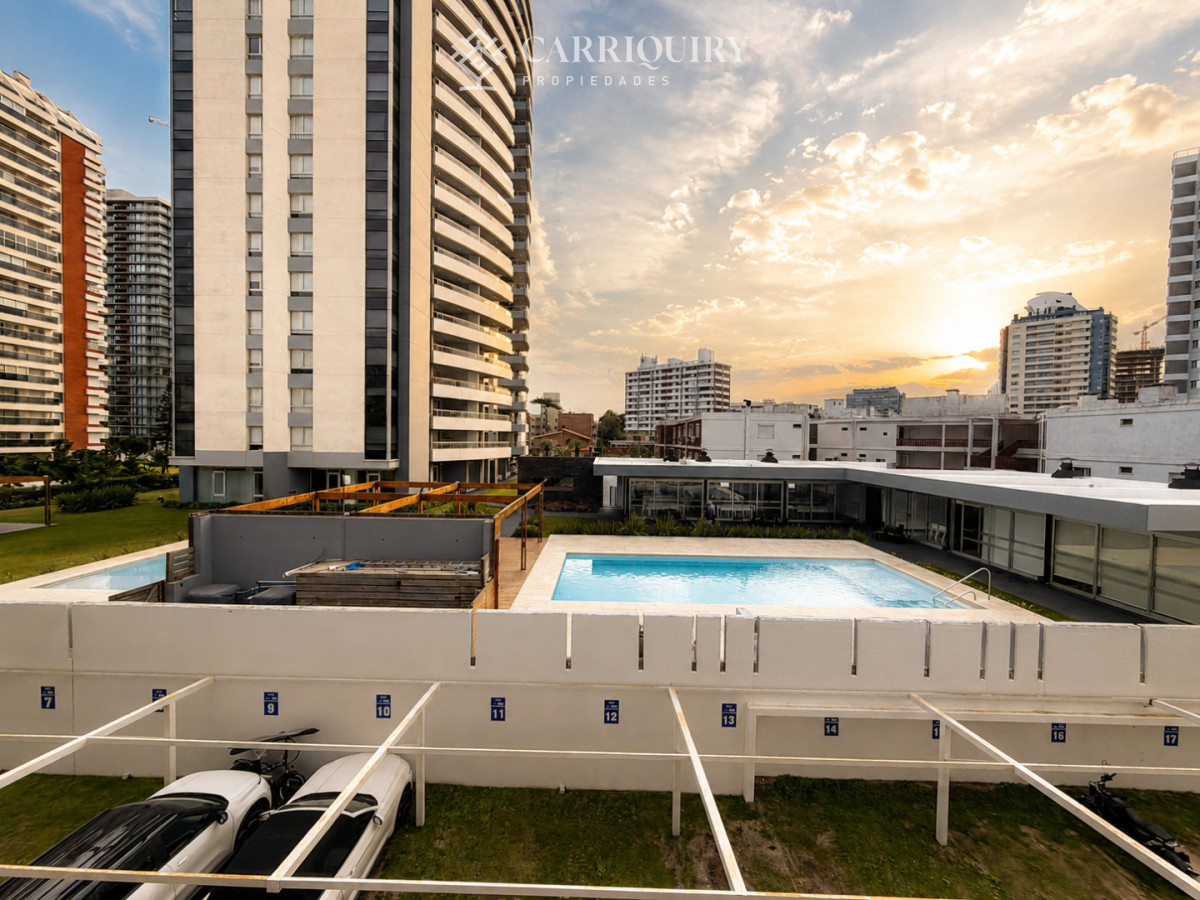 Apartamento ID.10176 - En venta apartamento con agradable vista de 2 dormitorios, en Brava Punta del Este 