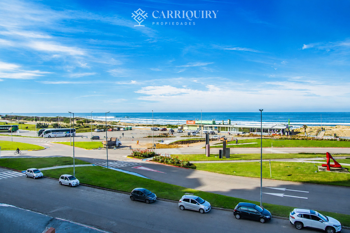 Apartamento ID.10357 - Apartamento de 3 dormitorios en Playa brava