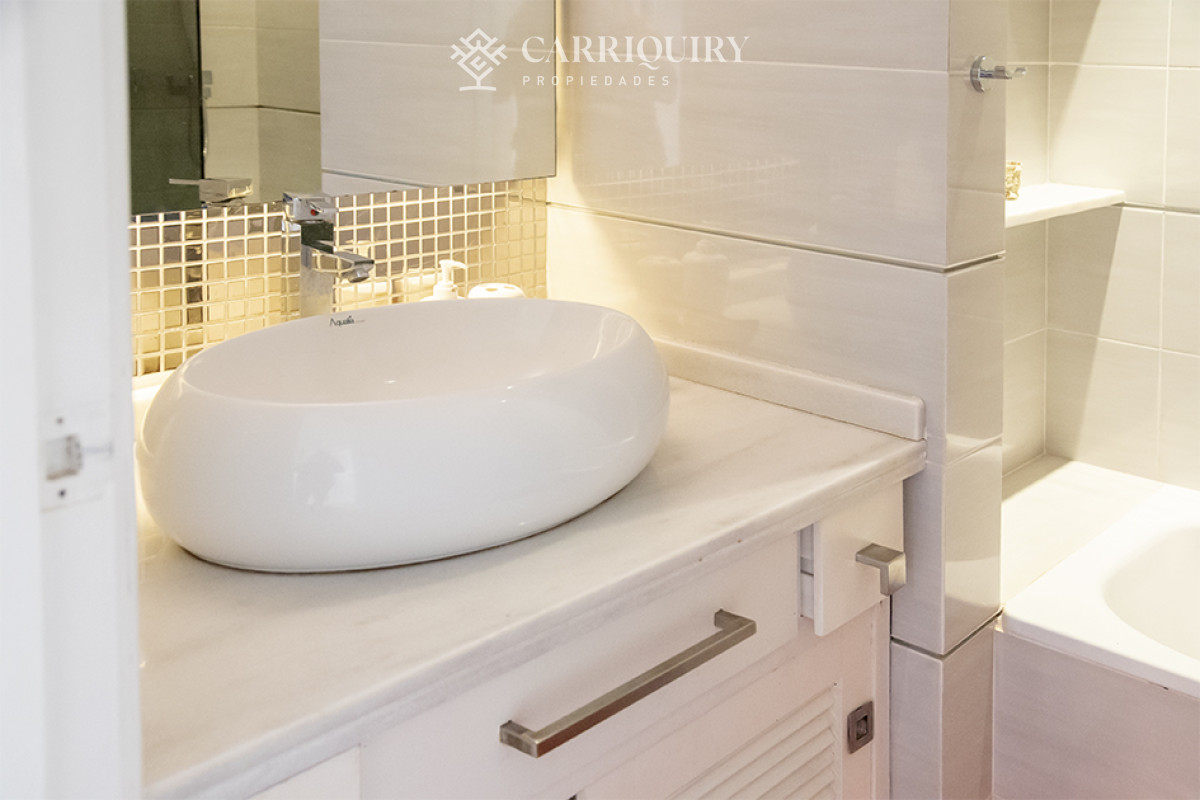 Apartamento ID.6278/Apartamento-en-venta-2-dormitorios-Playa-Mansa-vista--Venetian--a-estrenar--frente-al-mar-lujo - Gran Oportunidad de venta, en la zona del Puerto de Punta del Este.