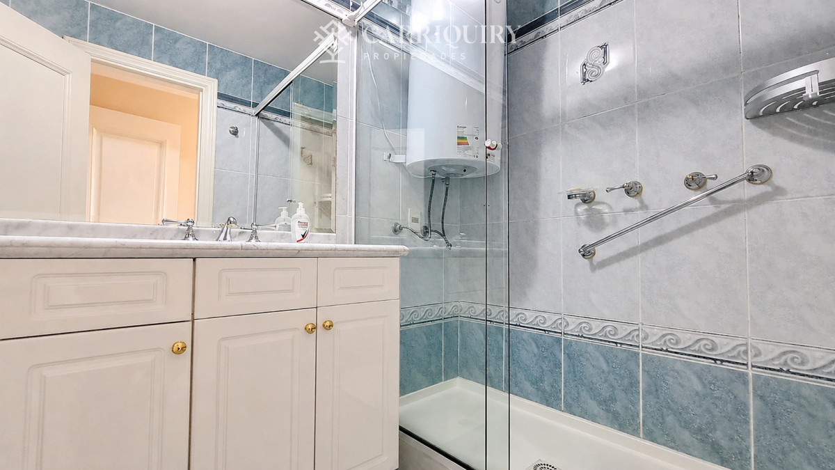 Apartamento ID.9842 - Departamento de 3 dormitorios en venta en Coral Tower en venta