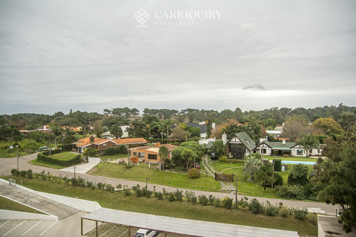 Apartamento ID.7948 - Apartamento de 2 dormitorios en Playa Mansa , Punta del este 