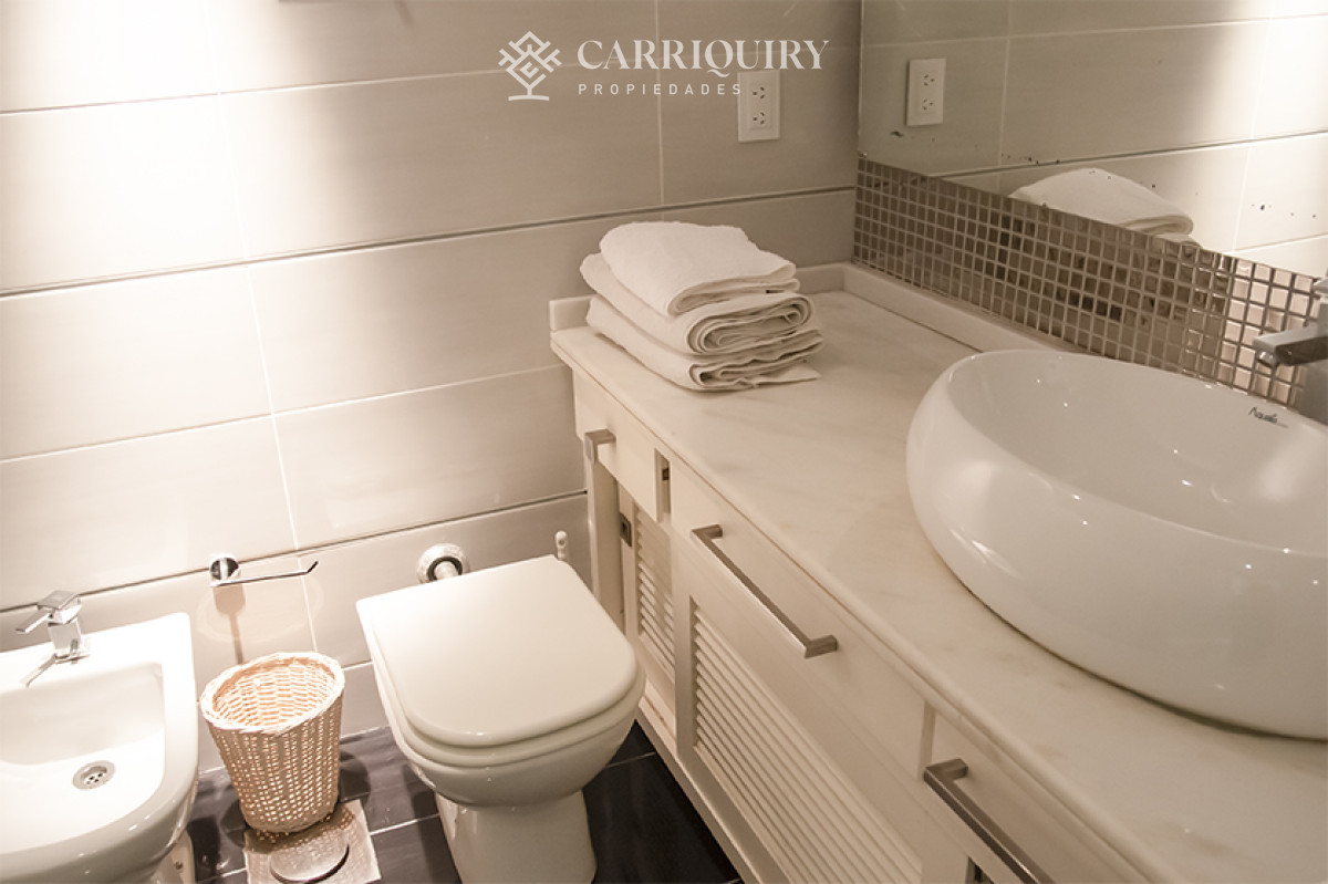 Apartamento ID.6278/Apartamento-en-venta-2-dormitorios-Playa-Mansa-vista--Venetian--a-estrenar--frente-al-mar-lujo - Gran Oportunidad de venta, en la zona del Puerto de Punta del Este.