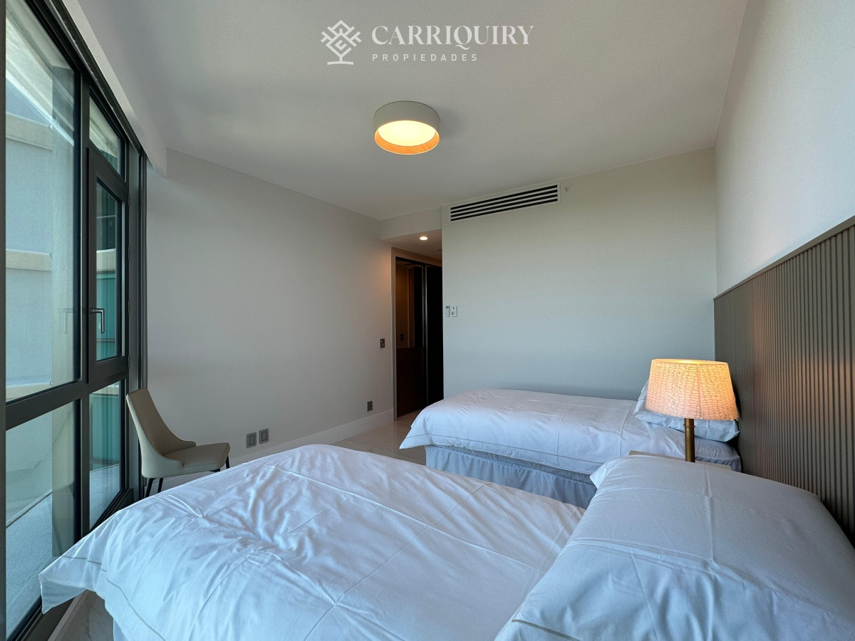 Apartamento ID.7471/ALQUILER-TEMPORARIO-Y-VENTA-APARTAMENTO-3-DORMITORIOS - Espectacular apartamento en alquiler en la torre mas lujosa de Punta del este