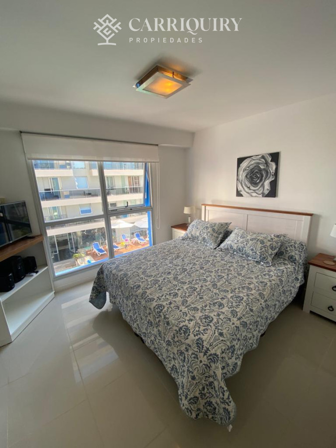 Apartamento ID.10243 - Departamento de 2 dormitorios y medio en venta en Punta del Este