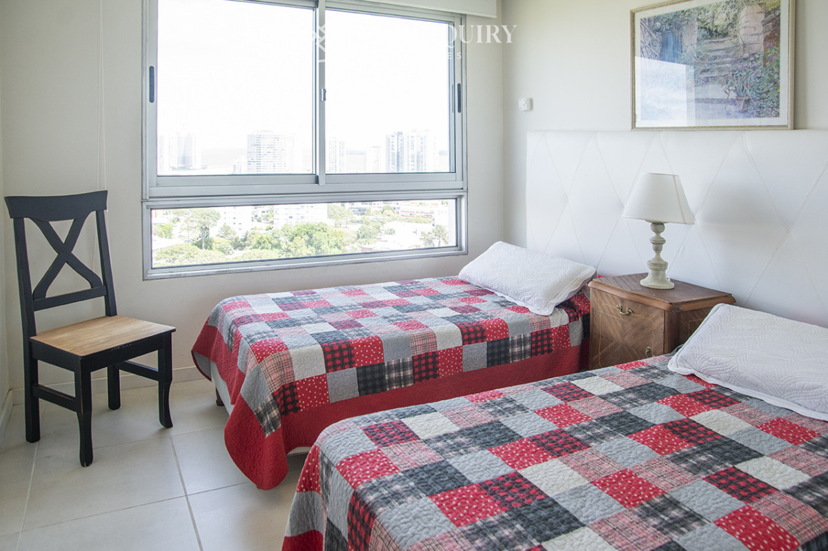 Apartamento ID.10261 - Departamento en venta de 2 dormitorios en Brava, Torre Ocean drive