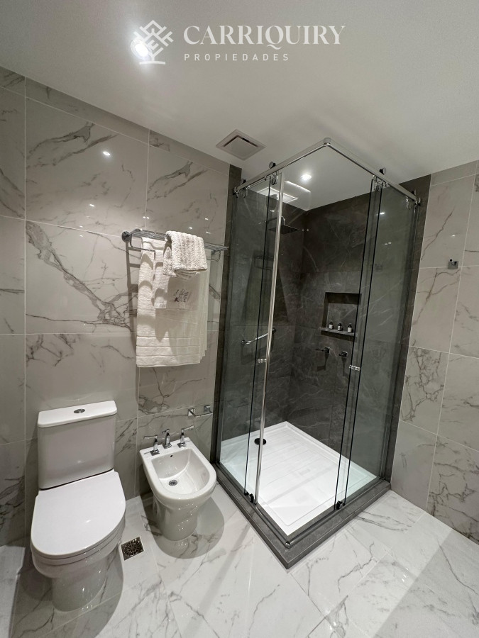 Apartamento ID.7471/ALQUILER-TEMPORARIO-Y-VENTA-APARTAMENTO-3-DORMITORIOS - Espectacular apartamento en alquiler en la torre mas lujosa de Punta del este