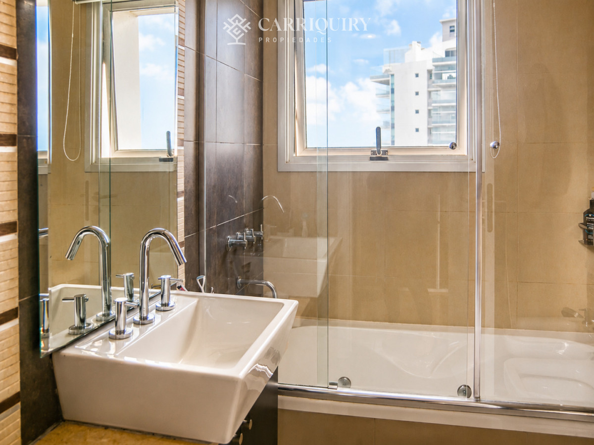 Apartamento ID.6486 - Departamento de 3 dormitorios en venta a pasos del mar. Gala Tower