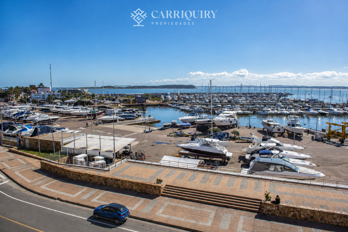 Apartamento ID.10062/ALQUILER-TEMPORARIO-Y-VENTA-APARTAMENTO-3-DORMITORIOS - Espectcular departamento en venta frente al puerto 3 dormitorios