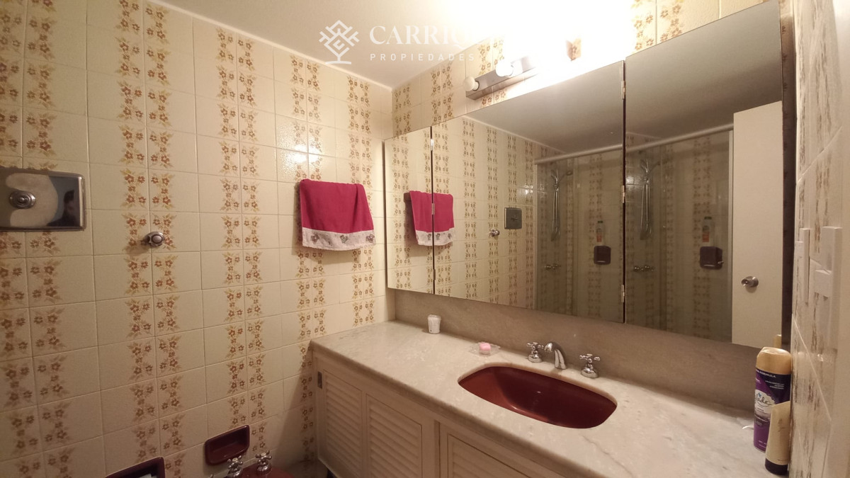 Apartamento ID.7373 - Departamento de 3 dormitorios + dependencia en venta, Playa Mansa. Torre Jefferson,.
