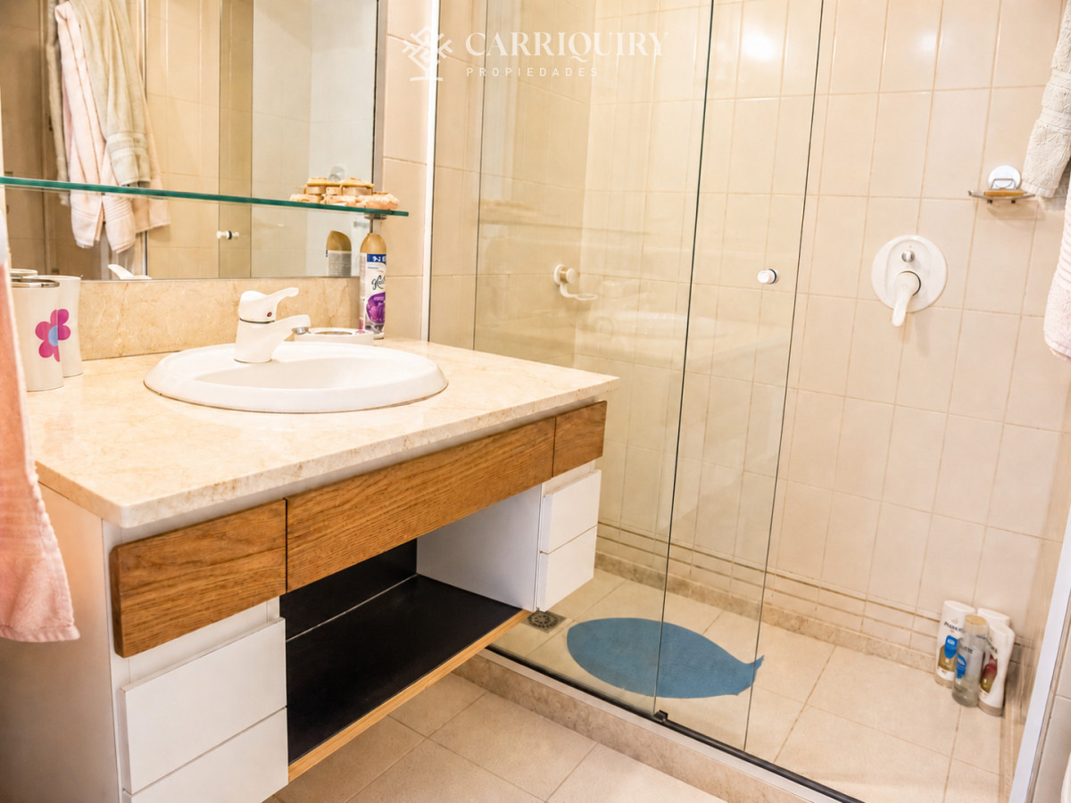 Apartamento ID.10062/ALQUILER-TEMPORARIO-Y-VENTA-APARTAMENTO-3-DORMITORIOS - Espectcular departamento en venta frente al puerto 3 dormitorios