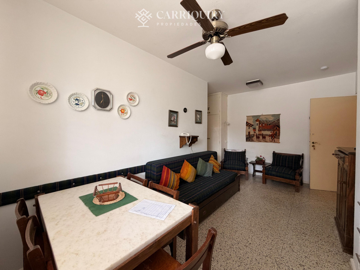 Apartamento ID.10690 - Vende departamento de 1 dormitorio