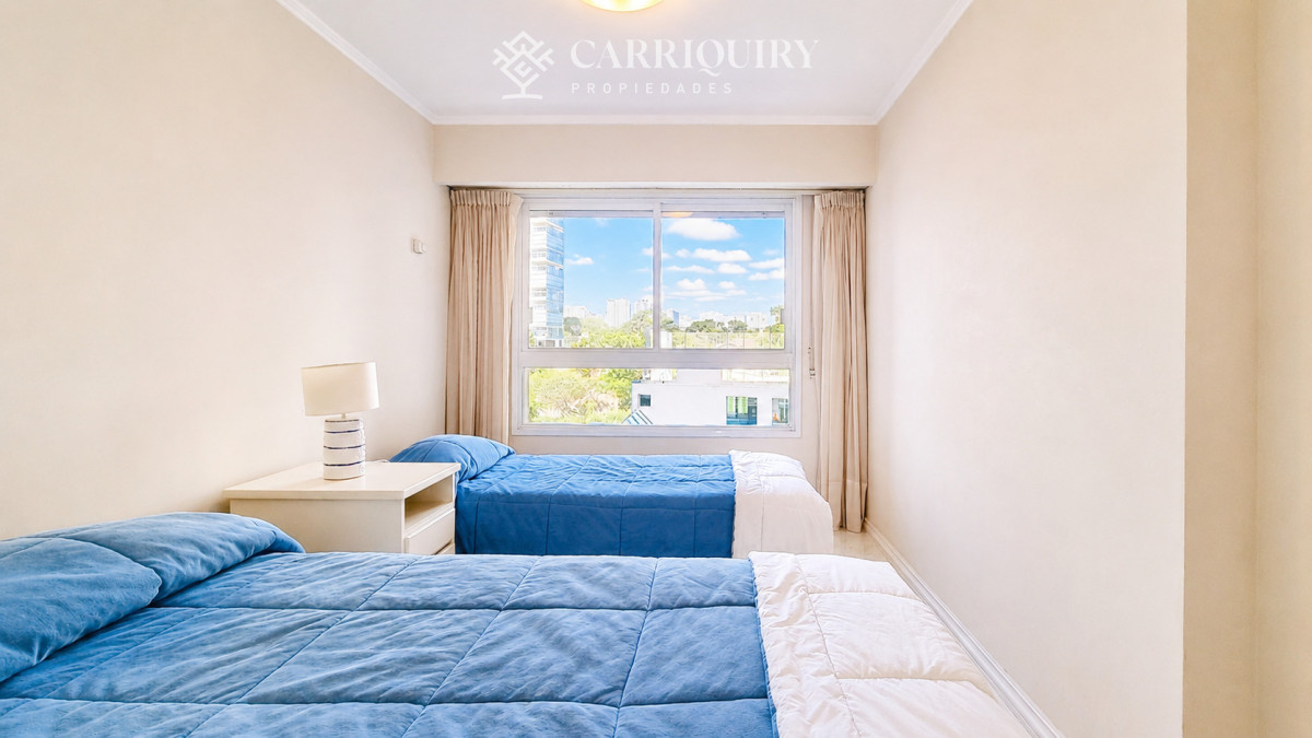 Apartamento ID.9842 - Departamento de 3 dormitorios en venta en Coral Tower en venta