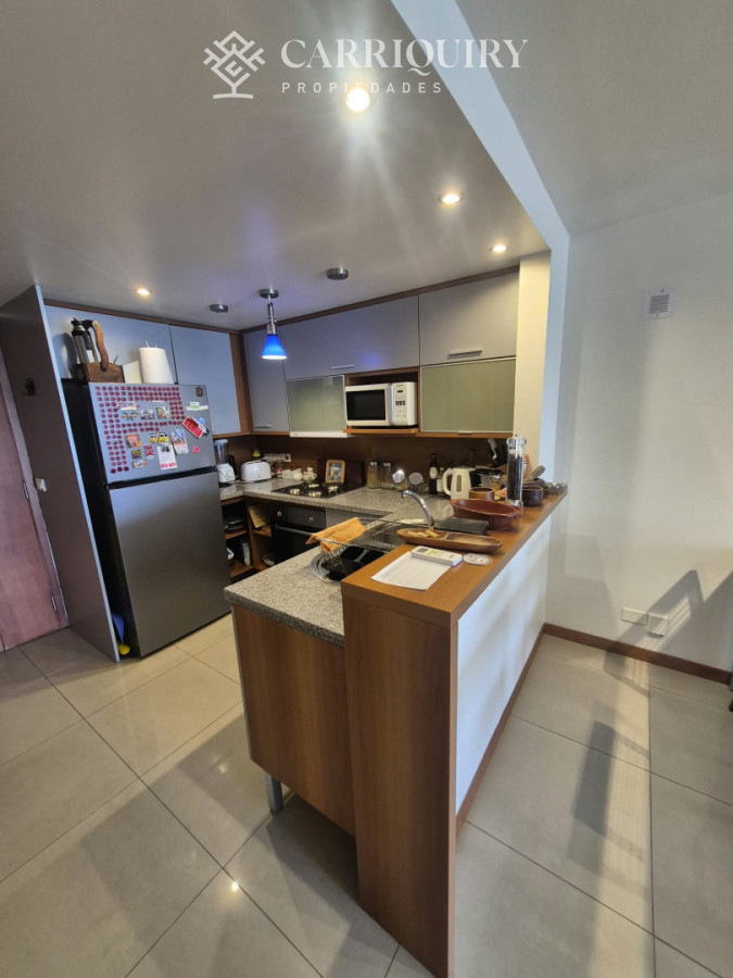 Apartamento ID.10708 - Apartamento en venta de 2 dormitorios en Punta del Este