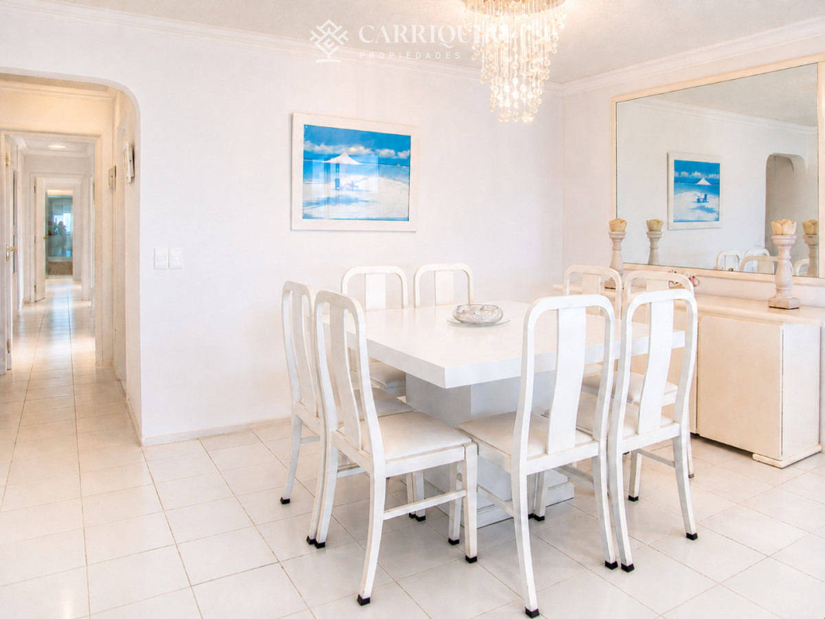 Apartamento ID.10357 - Apartamento de 3 dormitorios en Playa brava