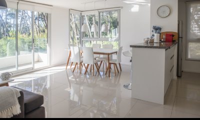 Apartamento en venta en Avenue Roosevelt, 2 dormitorios, bajos gastos comunes