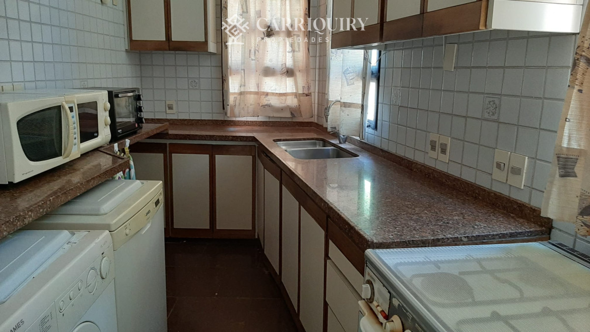 Casa ID.6862 - Departamento de 4 dormitorios en venta en Playa Brava