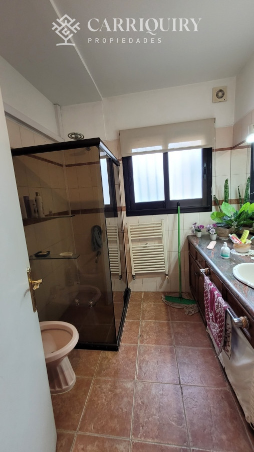 Casa ID.9694 - Casa de 3 dormitorios en Barrio Cantegril en venta, excelente ubicación 