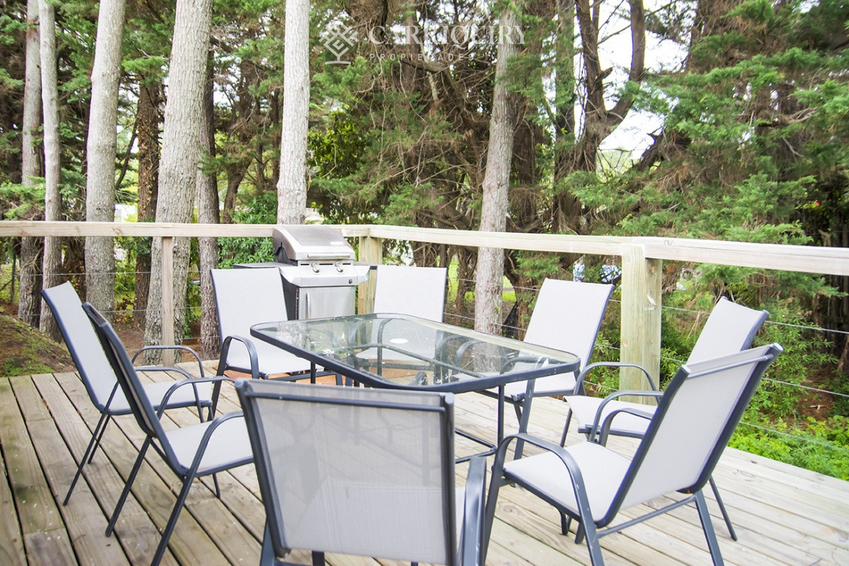 Casa ID.7689 - Hermosa casa de solida construcción, en San Rafael.