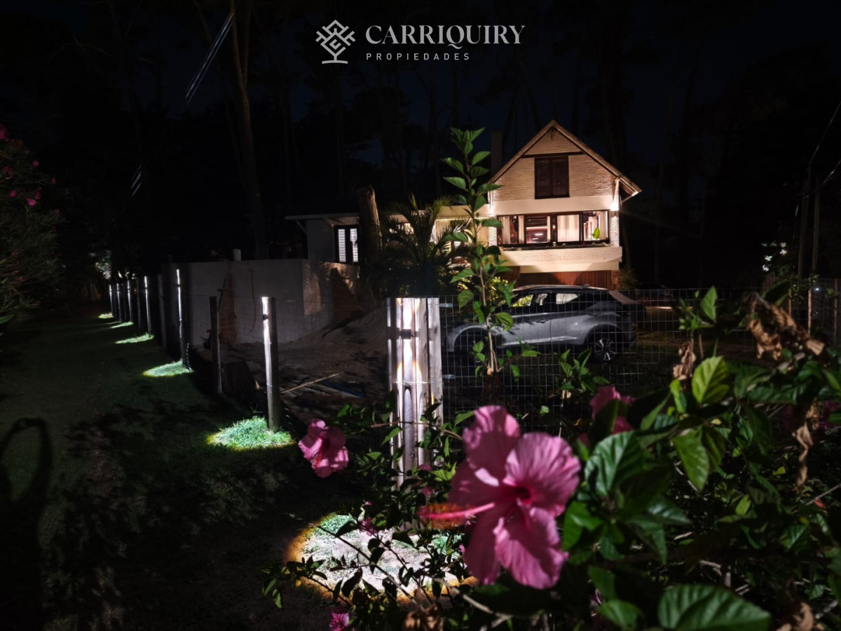 Casa ID.7689 - Hermosa casa de solida construcción, en San Rafael.