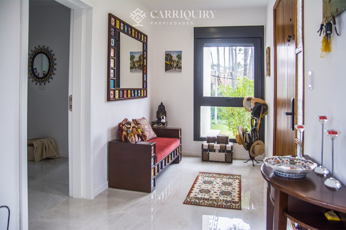 Casa ID.7974 - Casa ideal de 4 dormitorios en suite en San Rafael Punta del Este.
