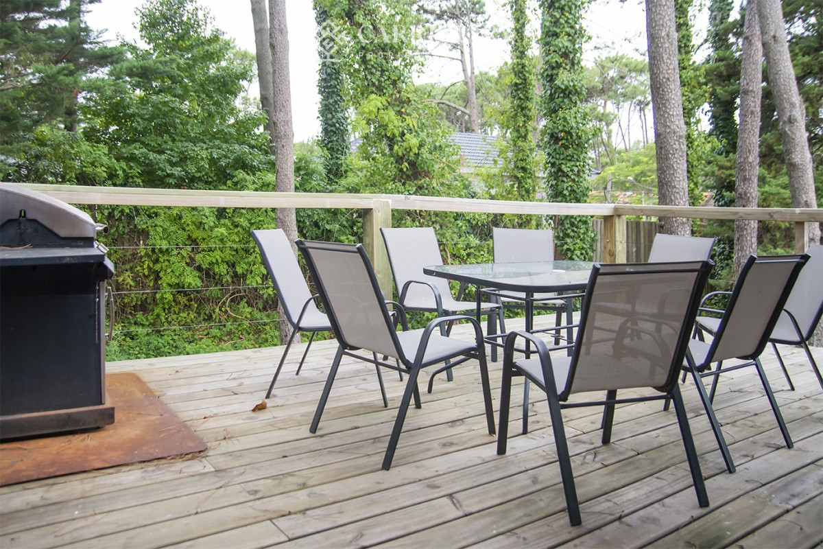 Casa ID.7689 - Hermosa casa de solida construcción, en San Rafael.