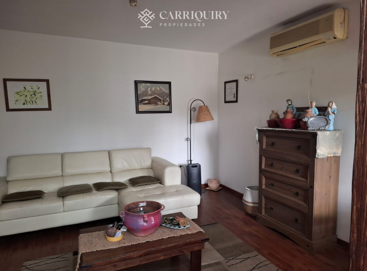 Casa ID.9694 - Casa de 3 dormitorios en Barrio Cantegril en venta, excelente ubicación 