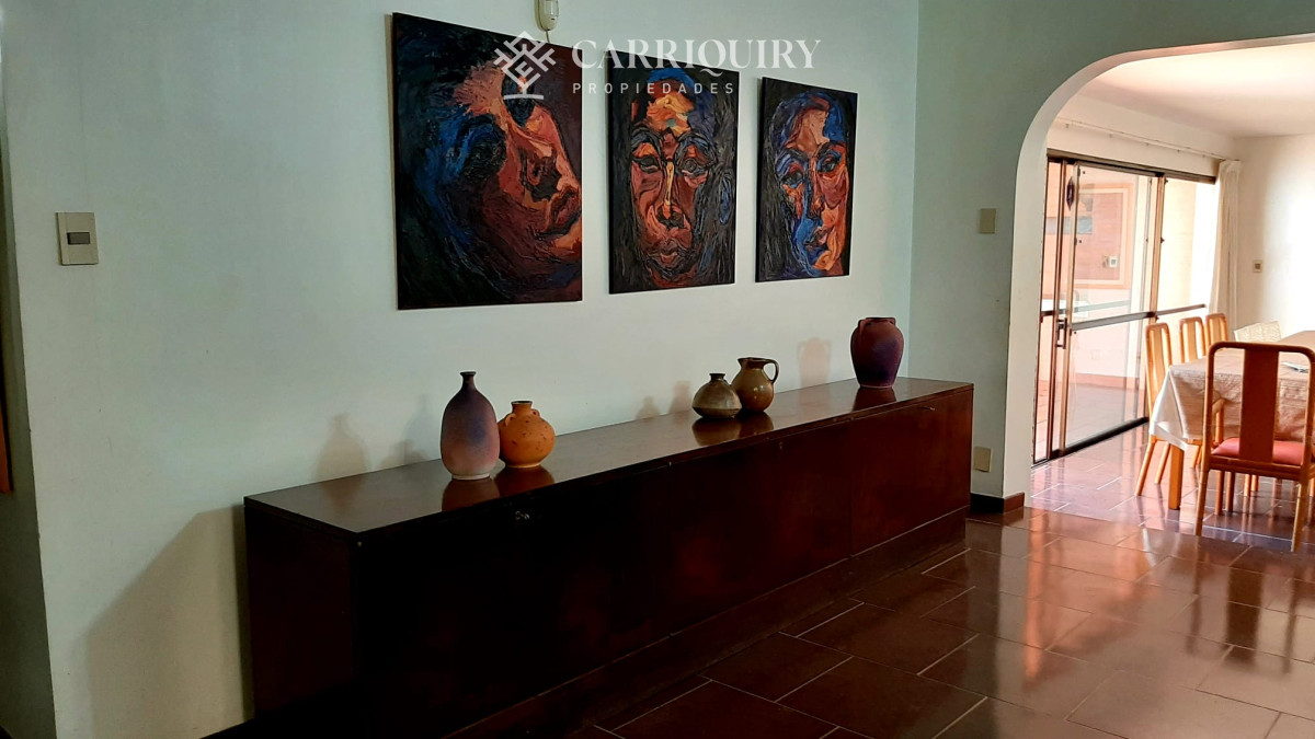 Casa ID.6862 - Departamento de 4 dormitorios en venta en Playa Brava