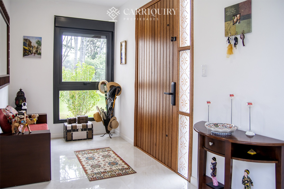 Casa ID.7974 - Casa ideal de 4 dormitorios en suite en San Rafael Punta del Este.