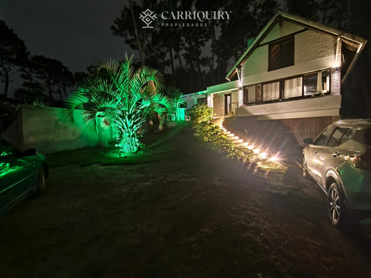 Casa ID.7689 - Hermosa casa de solida construcción, en San Rafael.