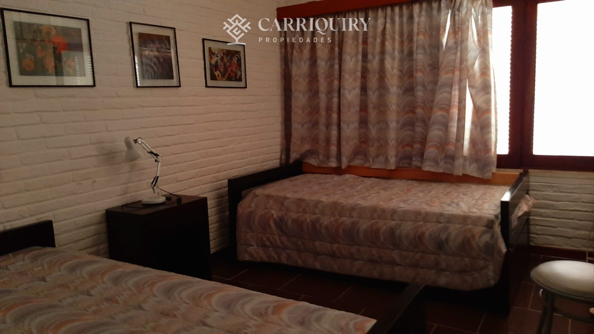 Casa ID.6862 - Departamento de 4 dormitorios en venta en Playa Brava