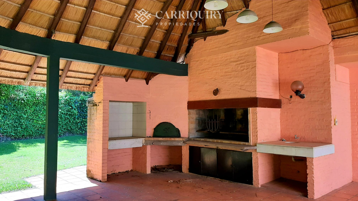 Casa ID.6862 - Departamento de 4 dormitorios en venta en Playa Brava