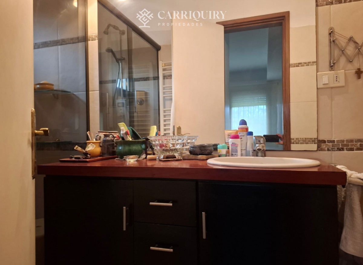 Casa ID.9694 - Casa de 3 dormitorios en Barrio Cantegril en venta, excelente ubicación 