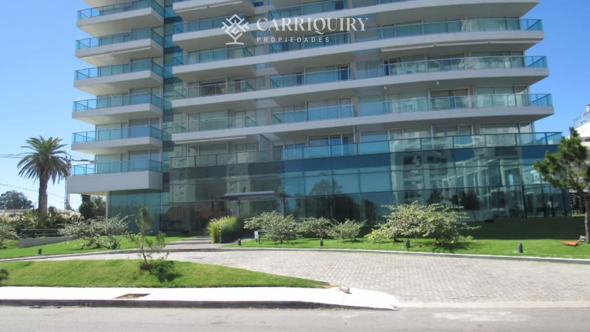 Apartamento ID.6486 - Departamento de 3 dormitorios en venta a pasos del mar. Gala Tower