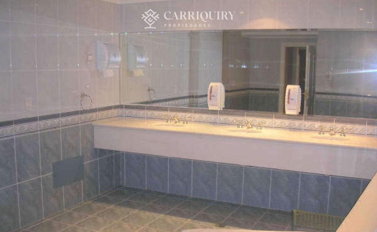 Apartamento ID.9842 - Departamento de 3 dormitorios en venta en Coral Tower en venta