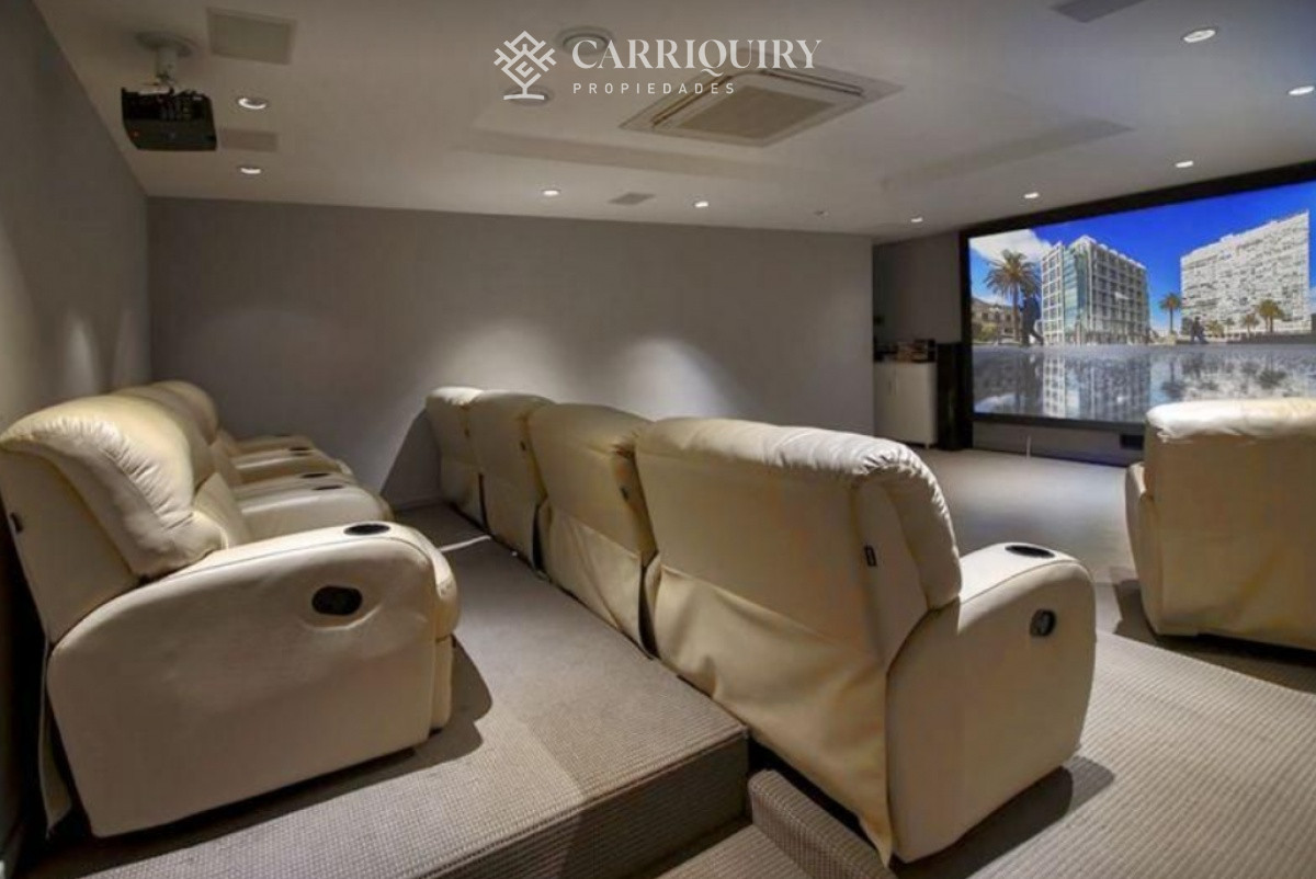Apartamento ID.7950 - Departamento de 2 suites + depedencia en venta Frente al mar.